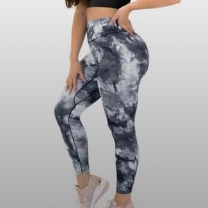 Aura 1 Balance Athletica Leggings